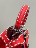 PEEKABOO ISEEU 33 IN RED GRAINED CALFSKIN SILVER HARDWARE - 图片 4