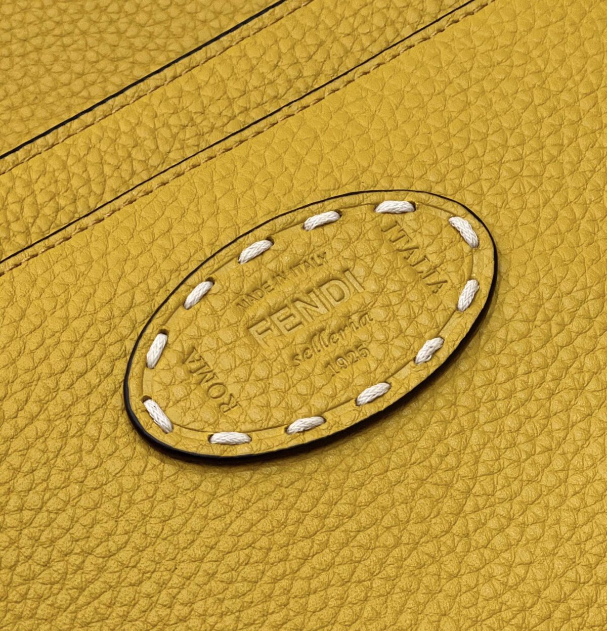 PEEKABOO ISEEU 33 IN YELLOW GRAINED CALFSKIN SILVER HARDWARE - 图片 5