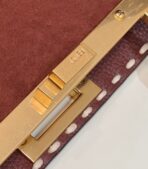PEEKABOO ISEEU 33 IN SANGRIA RED GRAINED CALFSKIN GOLD HARDWARE - 图片 9