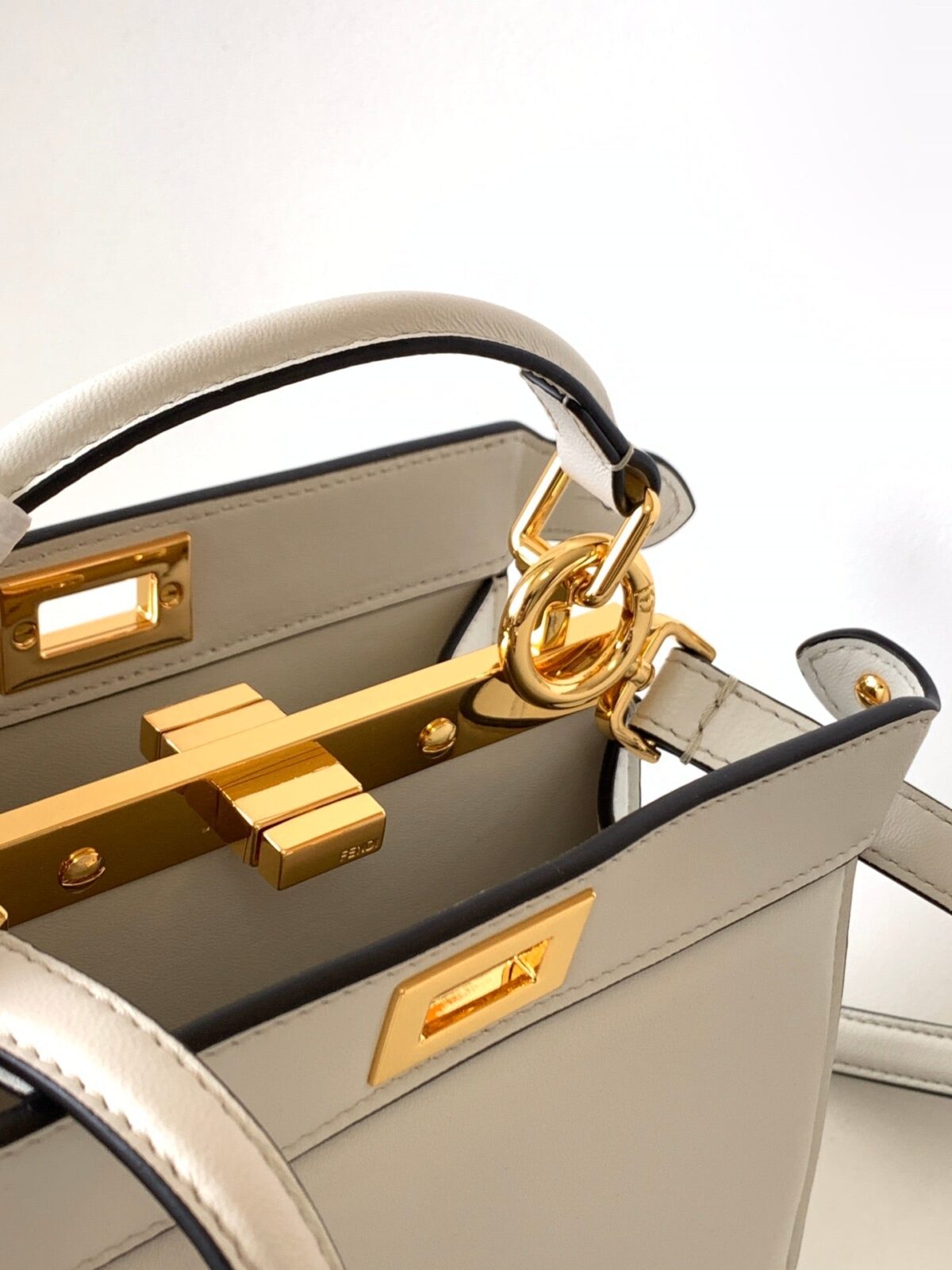 Peekaboo ISeeU Petite 20 Bag White Lambskin Ghw - 图片 4