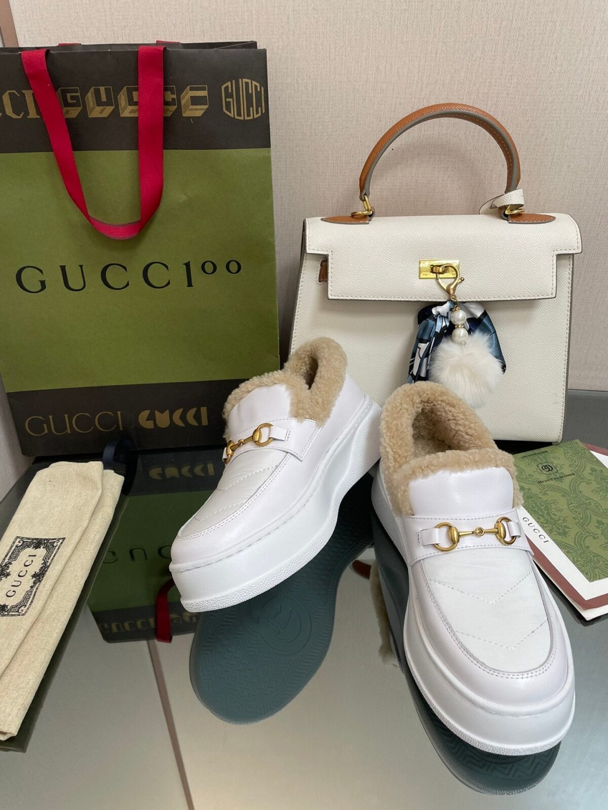 GG LOAFER IN WHITE CALFSKIN WITH BEIGE WOOL LINING - 图片 4