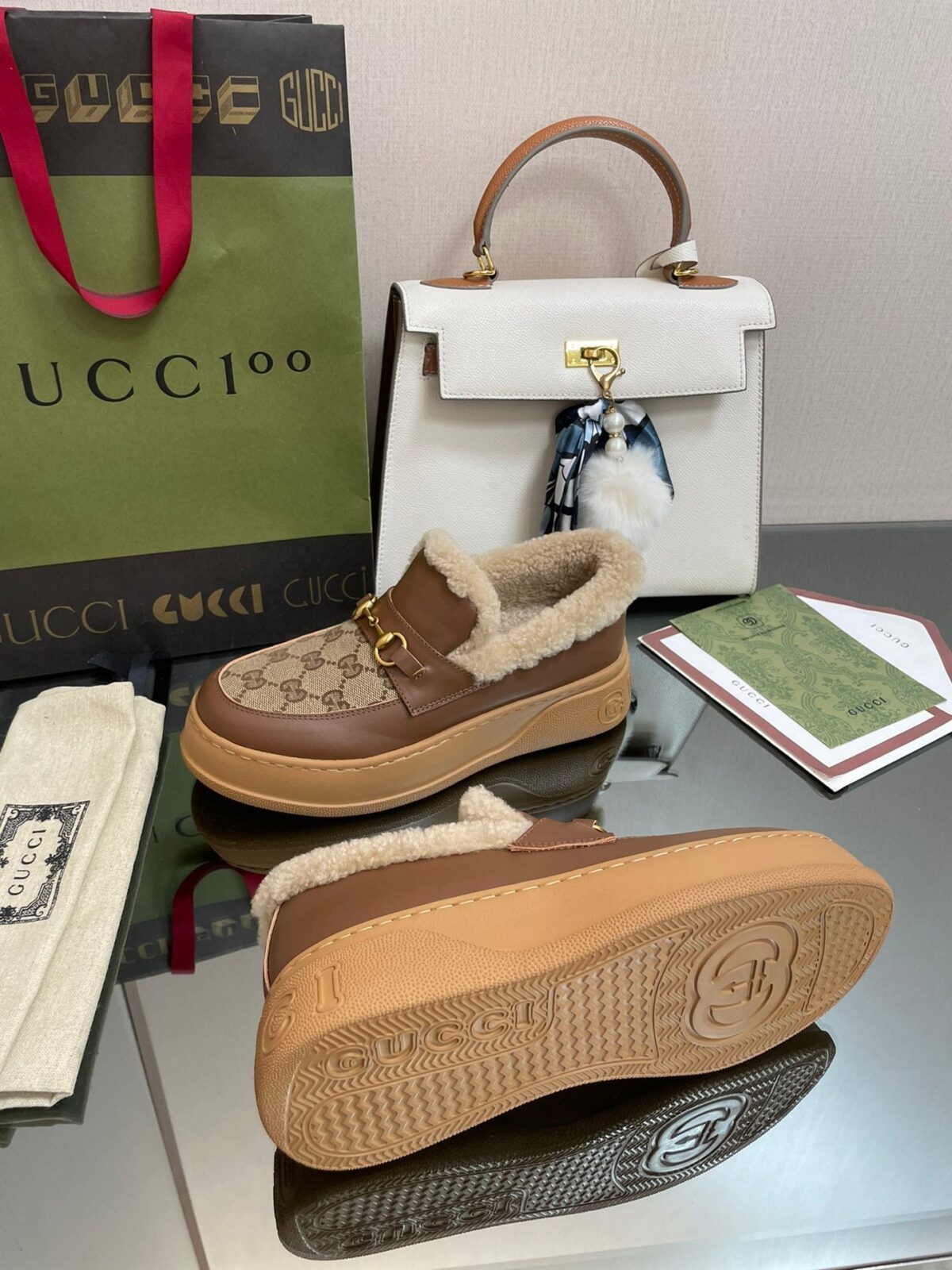 GG LOAFER IN PEANUT BROWN JACQUARD AND CHOCOLATE BROWN CALFSKIN WITH BEIGE WOOL LINING - 图片 9