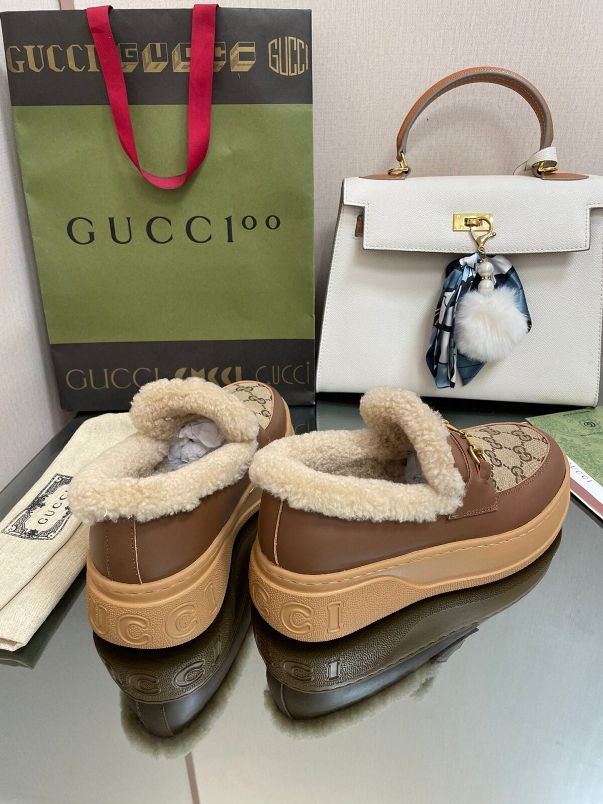 GG LOAFER IN PEANUT BROWN JACQUARD AND CHOCOLATE BROWN CALFSKIN WITH BEIGE WOOL LINING - 图片 6