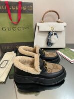 GG LOAFER IN PEANUT BROWN JACQUARD AND BLACK CALFSKIN WITH BEIGE WOOL LINING - 图片 2