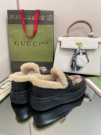 GG LOAFER IN CAMEL BROWN JACQUARD AND BLACK CALFSKIN WITH BEIGE WOOL LINING - 图片 5
