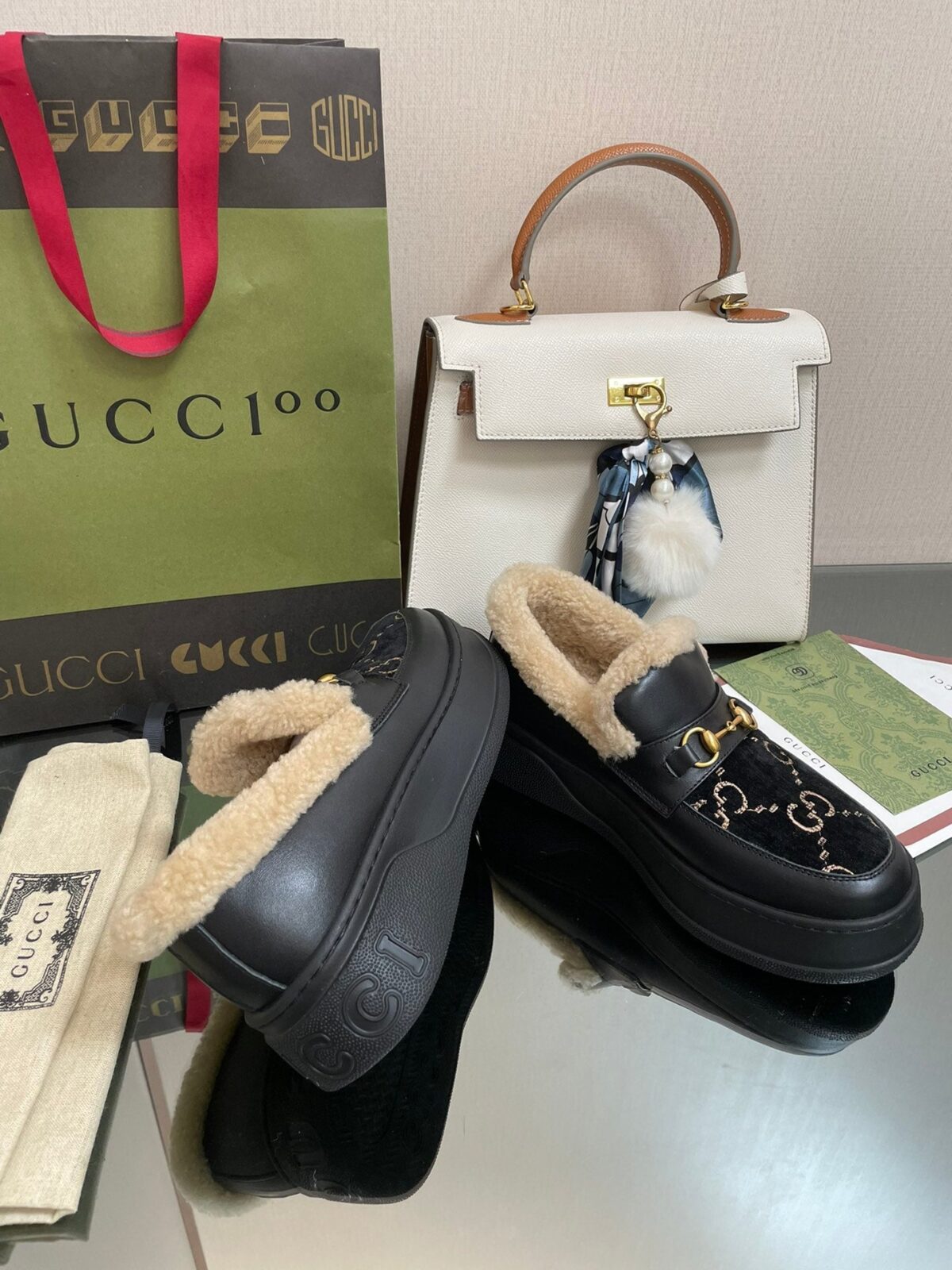 GG LOAFER IN BLACK JACQUARD AND CALFSKIN WITH BEIGE WOOL LINING - 图片 7