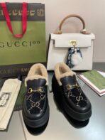 GG LOAFER IN BLACK JACQUARD AND CALFSKIN WITH BEIGE WOOL LINING - 图片 3