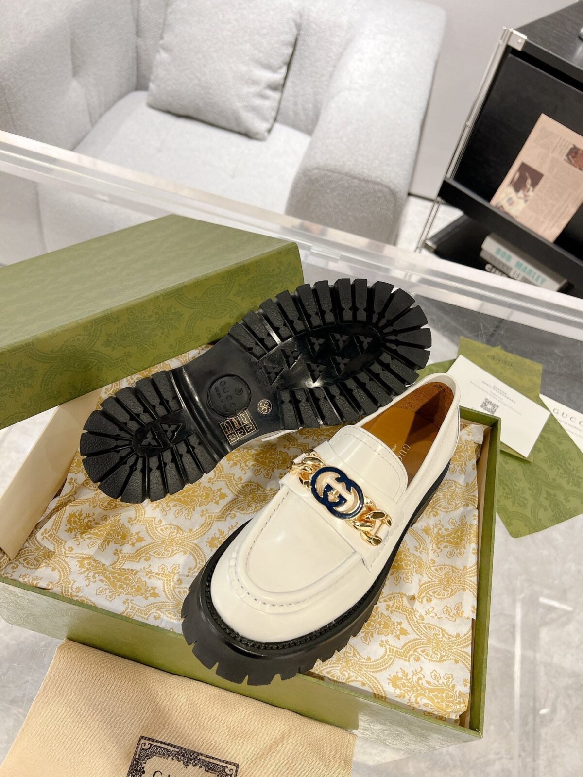 GG LOAFER WITH GG CHAINS WHITE CALFSKIN - 图片 9