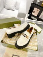 GG LOAFER WITH GG CHAINS WHITE CALFSKIN - 图片 3