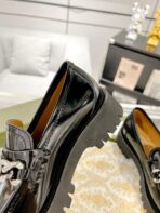 GG LOAFER WITH GG CHAINS GLOSSY BLACK CALFSKIN - 图片 6