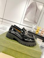 GG LOAFER WITH GG CHAINS GLOSSY BLACK CALFSKIN - 图片 5