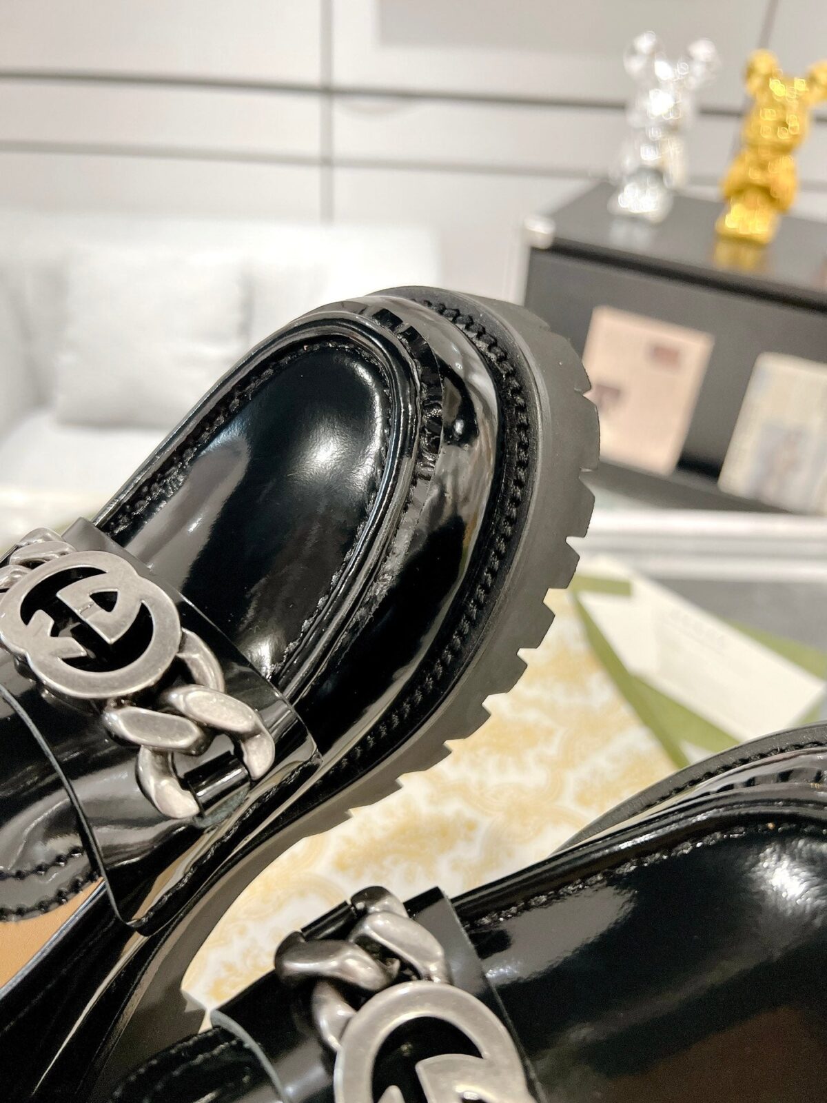 GG LOAFER WITH GG CHAINS GLOSSY BLACK CALFSKIN - 图片 8