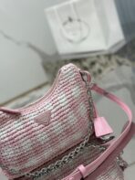 CROCHET HOBO BAG 22 IN PINK MIX WHITE RAFFIA SILVER HARDWARE - 图片 4