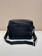 CROSSBODY BAG 29 IN BLACK RE-NYLON AND CALFSKIN TRIM - 图片 5