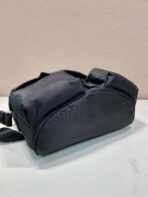 CROSSBODY BAG 29 IN BLACK RE-NYLON AND CALFSKIN TRIM - 图片 2