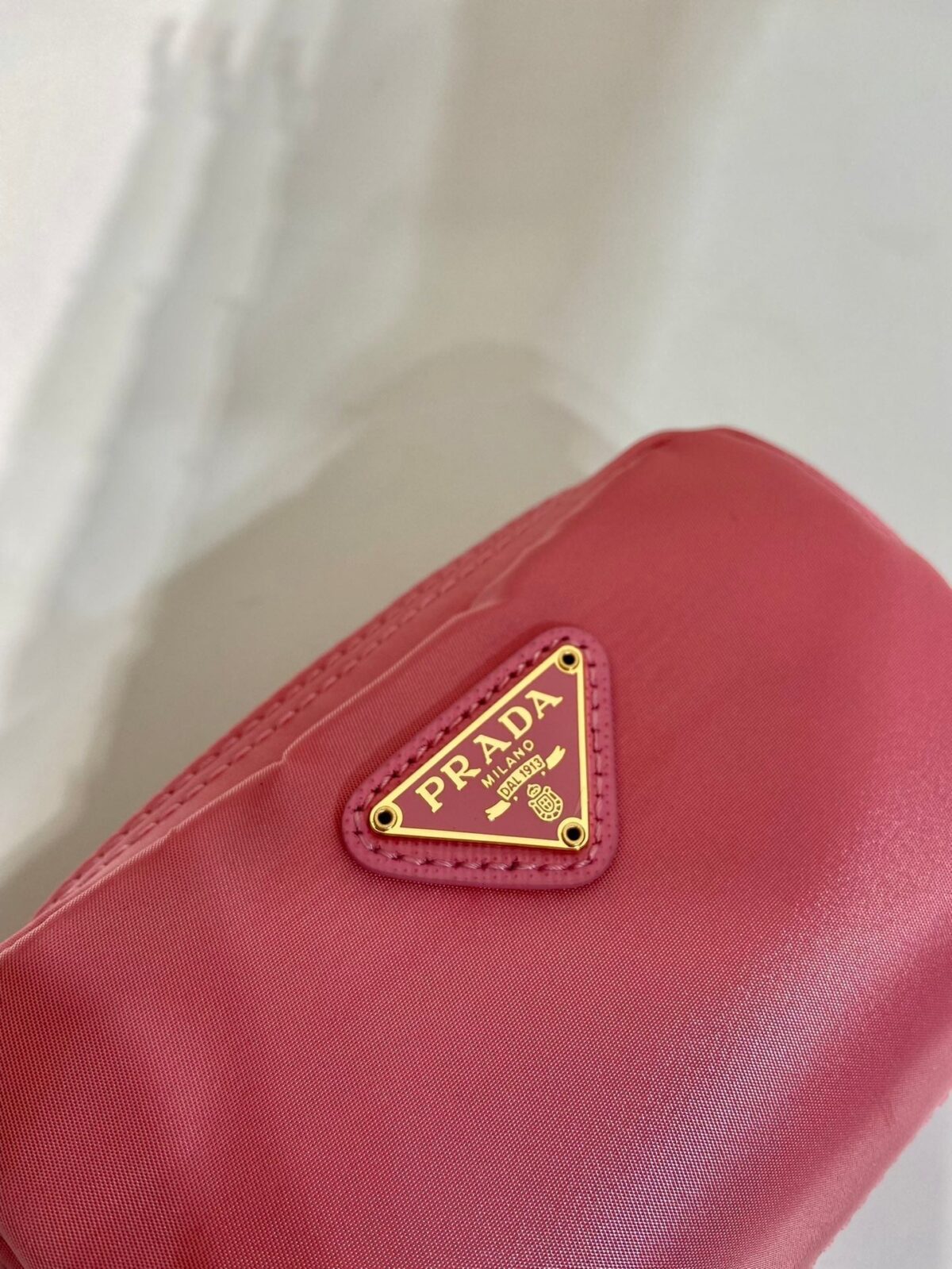 CLUTCH 12 IN CANDY PINK RE-NYLON - 图片 6