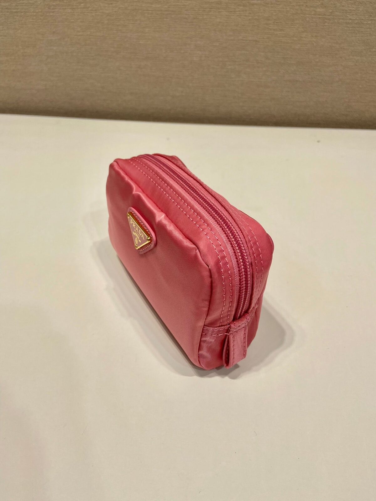 CLUTCH 12 IN CANDY PINK RE-NYLON - 图片 7