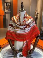COACHING DEJA-VU SHAWL 135 CM IN COLORFUL CASHMERE AND SILK 379747 - 图片 4