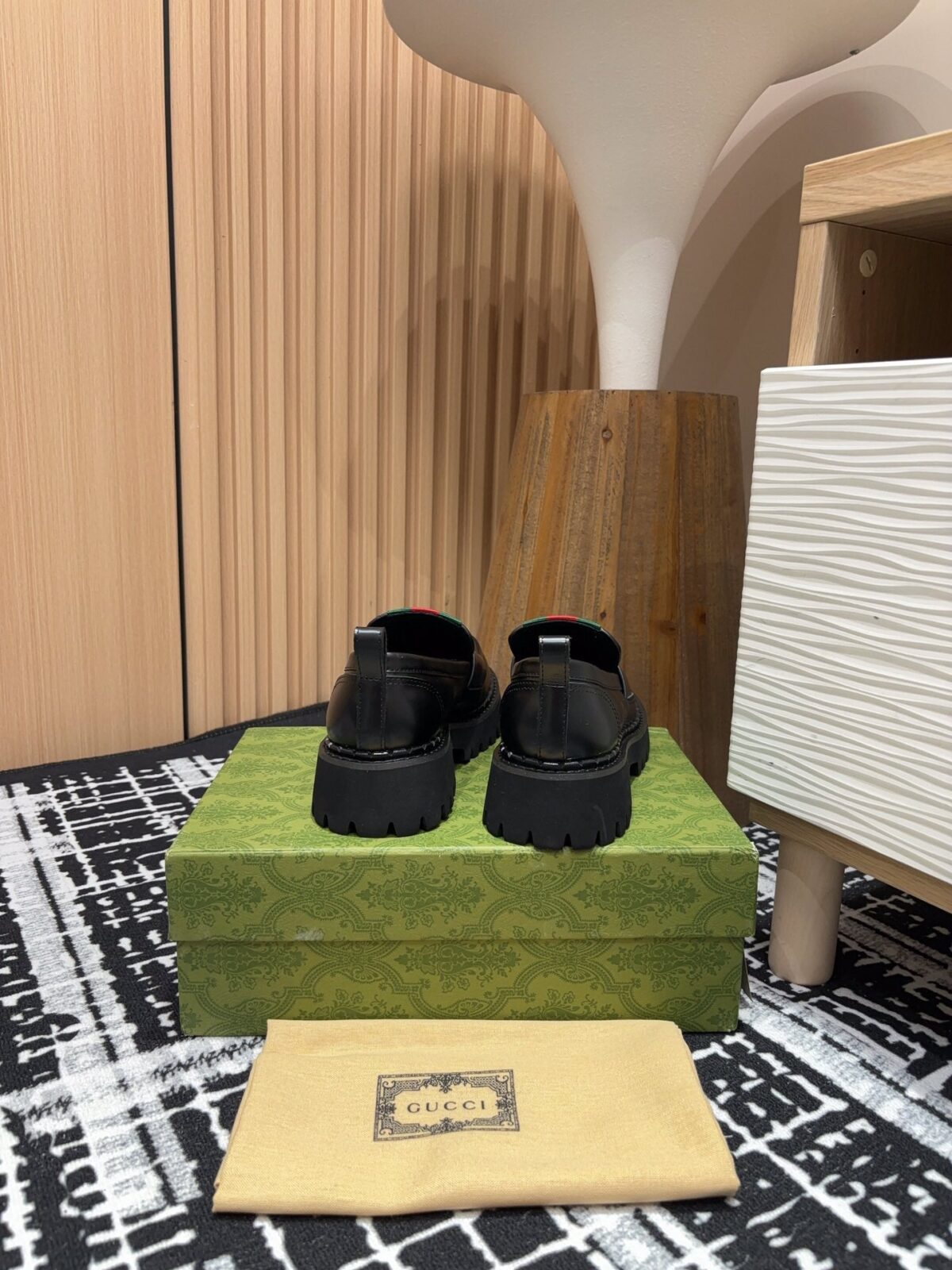 GG LOAFER WITH WEB IN BLACK CALFSKIN - 图片 3