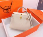 HERM Kelly 25 Cream Togo Leather Gold Hardware - 图片 2