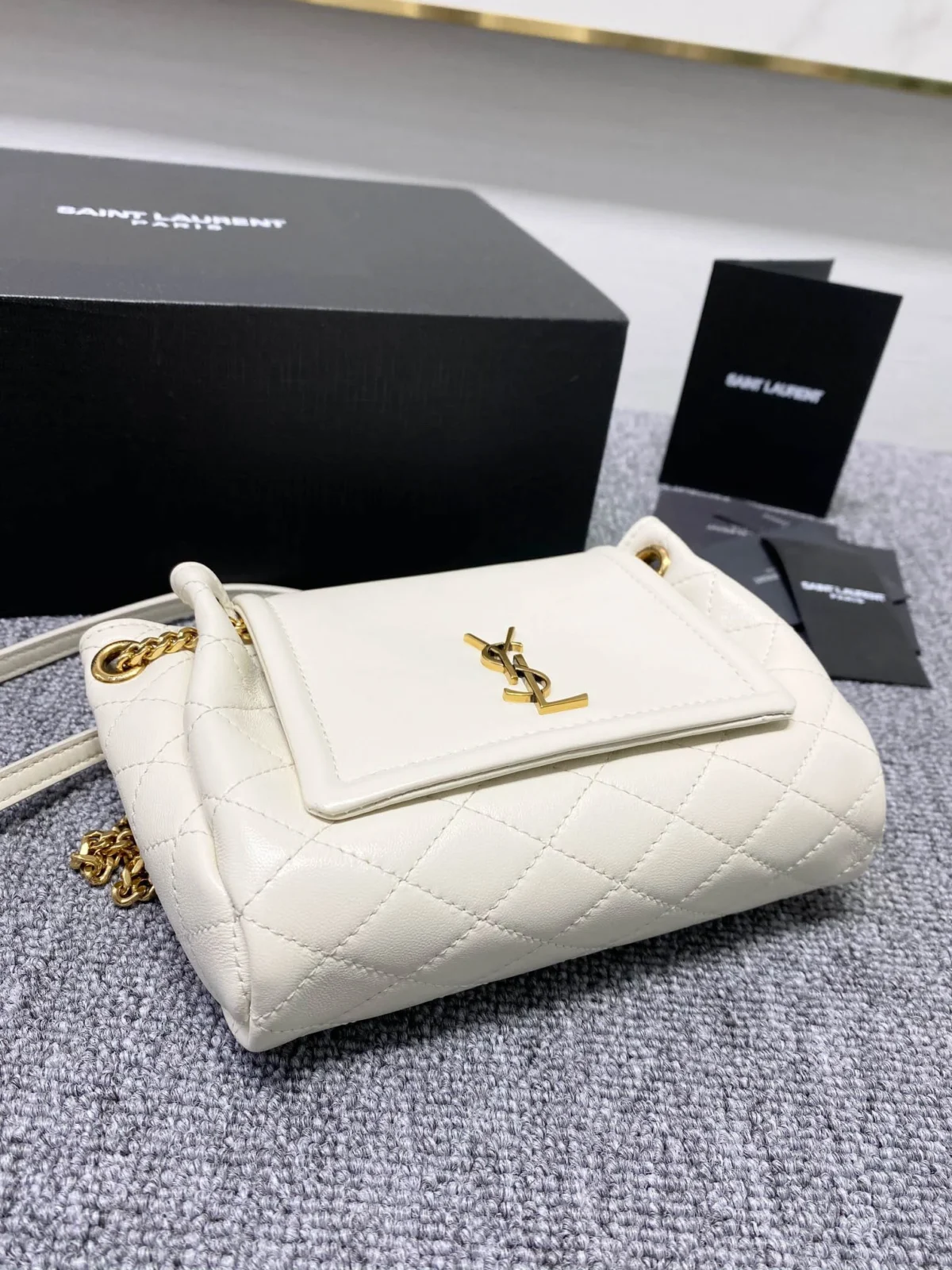 Lambskin Size: 18x13x6cm Code: 672838 - 图片 5