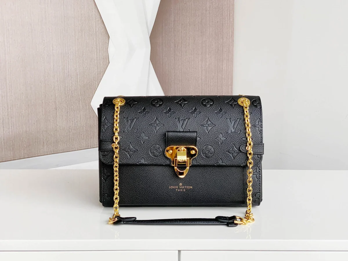 Louis Vuitton Size: 25.0 x 17.0 x 9.5 cm - 图片 1