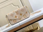Louis Vuitton size:21x12x3cm