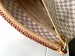 Louis Vuitton Size: 46 x 32 x 24 cm - 图片 4