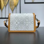 Louis Vuitton Size: 20 x 15 x 9 cm - 图片 8