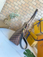 Louis Vuitton size:28X28X14cm pocket 43cm - 图片 9