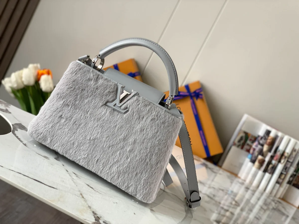 Louis Vuitton Size: 24x14x9cm - 图片 1