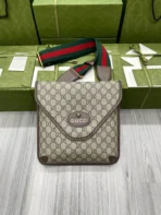 Model: 602204 Size: 25x18x8cm