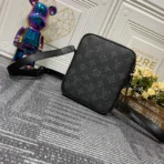 Louis Vuitton size: 15.0 x 17.0 x 8.0cm - 图片 8