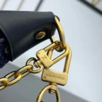 Louis Vuitton Size: 23 x 13 x 6 cm - 图片 3