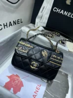 Black Size: 14x22x8cm