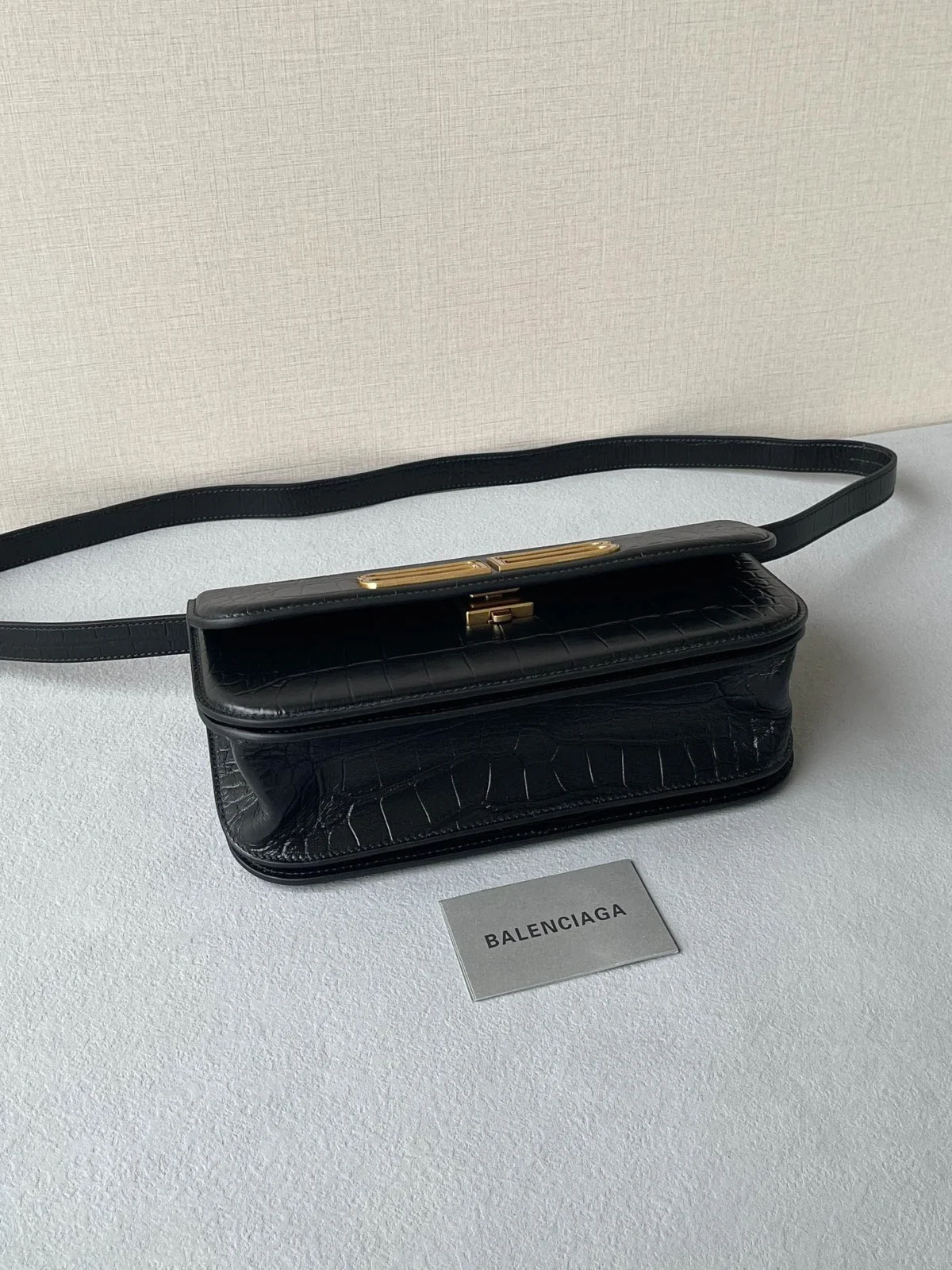 Gossip bag crossbody size: 23.5×12.4×10.4cm - 图片 5