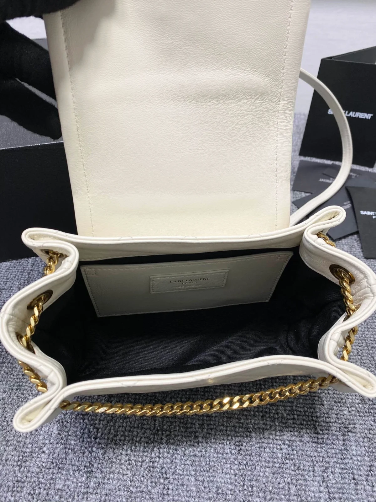 Lambskin Size: 18x13x6cm Code: 672838 - 图片 2