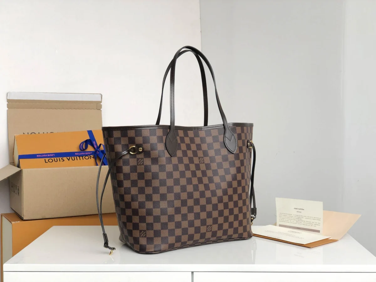 Louis Vuitton Size: 32*29*17cm - 图片 8