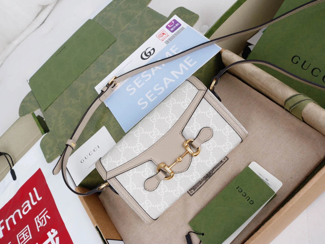 ia670d0dec0560516bf197063d4c08e23.webp Model: 699296 Size: 18x12x5cm - 图片 1