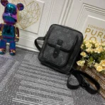 Louis Vuitton size: 15.0 x 17.0 x 8.0cm - 图片 6