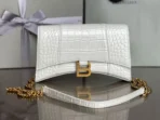 Crossbody bag Model: 198 Size: 22x13x5cm