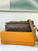 Louis Vuitton Size: 25 x 19 x 9 cm - 图片 7