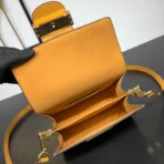 Louis Vuitton Size: 20 x 15 x 9 cm - 图片 6