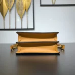 Louis Vuitton Size: 20 x 15 x 9 cm - 图片 7