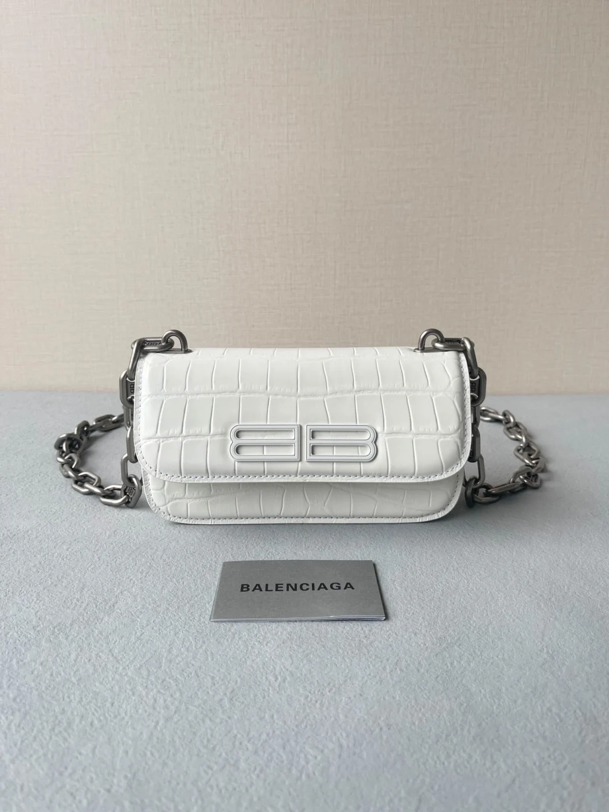Crossbody Bag Size: 19✖️10✖️7cm - 图片 1