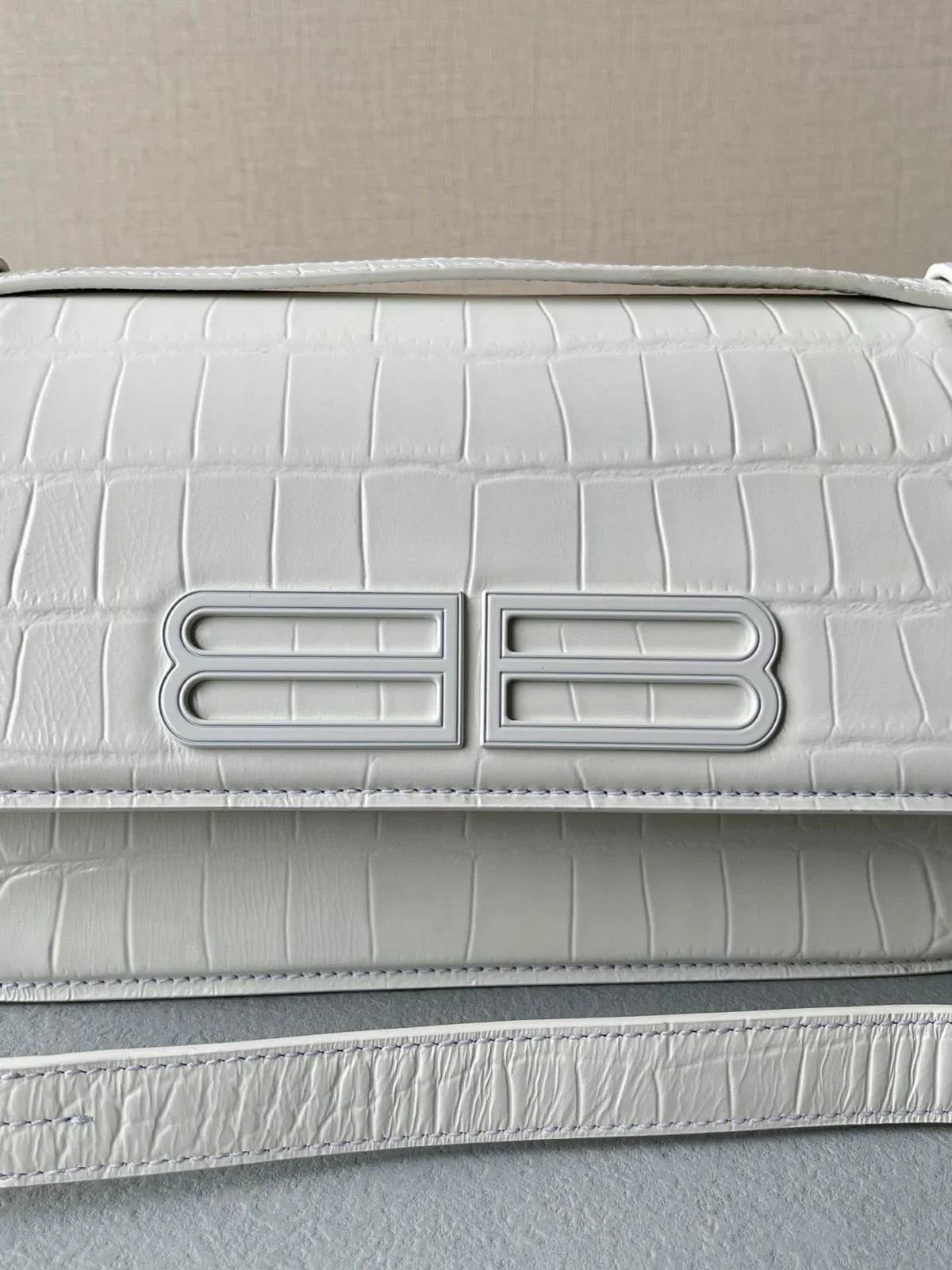 BALENCIAG Gossip bag Crossbody Size: 23.5×12.4×10.4cm - 图片 8
