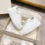 Sneakers & Shoes - 图片 2