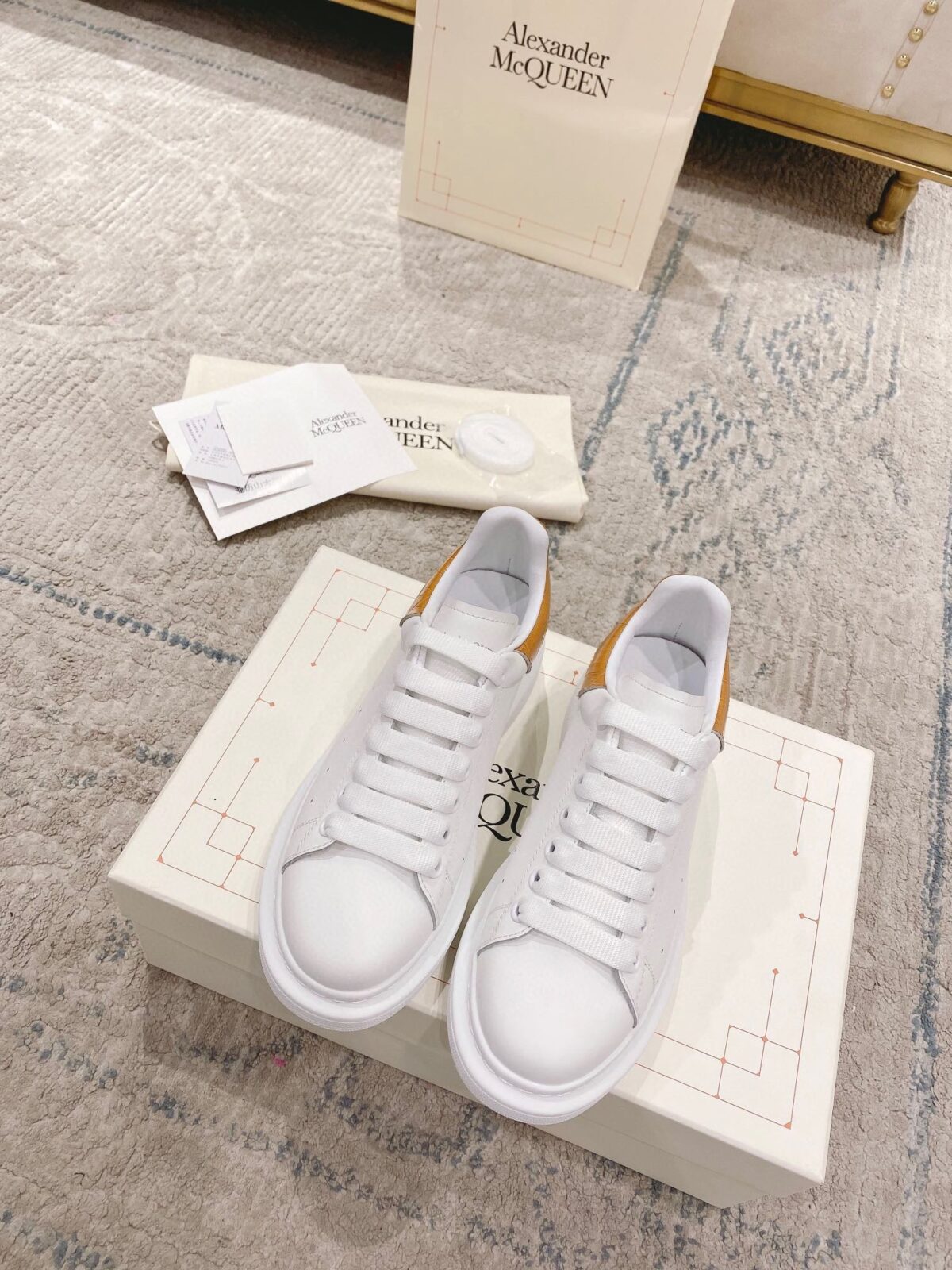 Sneakers & Shoes - 图片 6