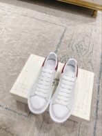 Sneakers & Shoes - 图片 2