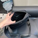 CINI CROSSBODY BAG 27 IN BLACK RE-NYLON WITH STRAP - 图片 7